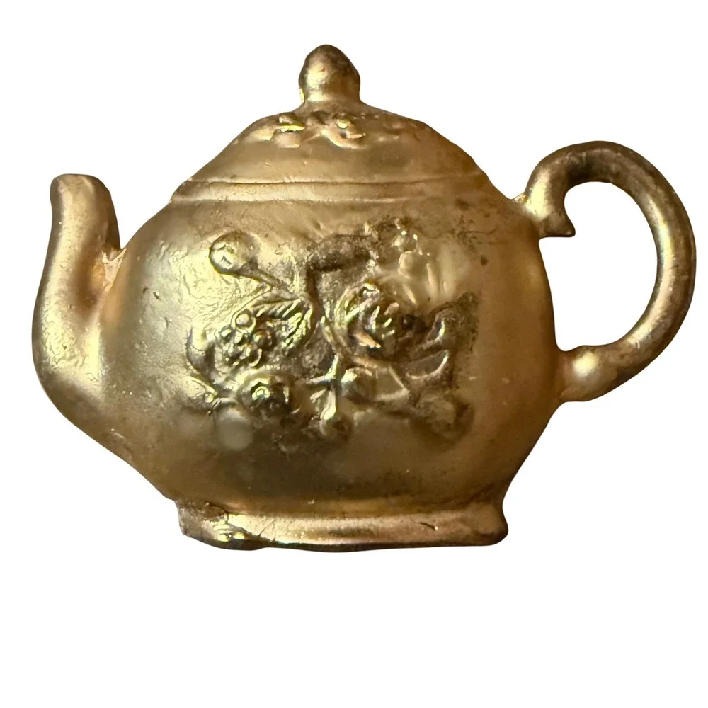 Gold Tone Teapot Brooch Pin Floral‎ Embossed Vintage Jewelry Accessory